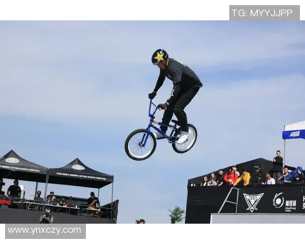 广州极限运动队逆袭之旅揭秘极限运动嘉年华的精彩瞬间与奋斗故事 广州极限运动队逆袭之旅揭秘极限运动嘉年华的精彩瞬间与奋斗故事