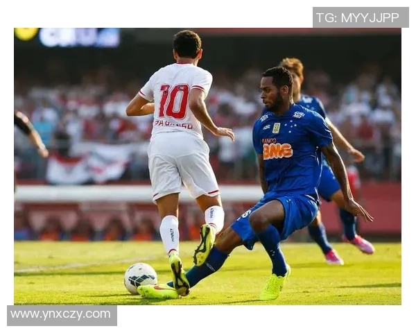 新圣徒与泰拜尼的激烈对决揭示足球战术与团队精神的较量