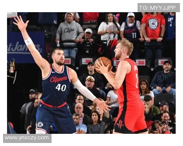 火箭队与快船队激战在即10月27日精彩对决值得期待 火箭队与快船队激战在即10月27日精彩对决值得期待