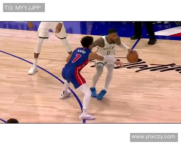 雄鹿与活塞季后赛精彩对决全场录像回放分析与精彩瞬间解读