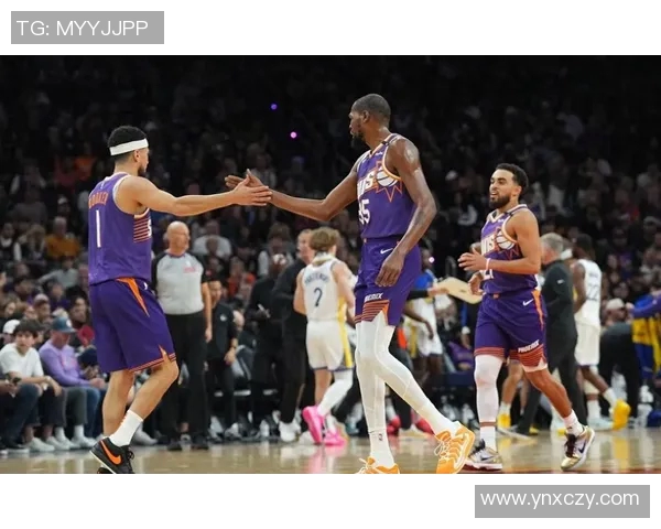 勇士与太阳激战全场精彩录像回顾及赛后分析