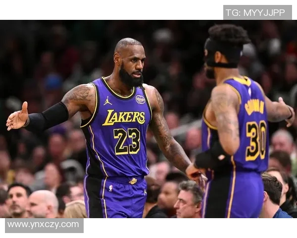 詹姆斯领衔NBA新赛季的挑战与机遇分析