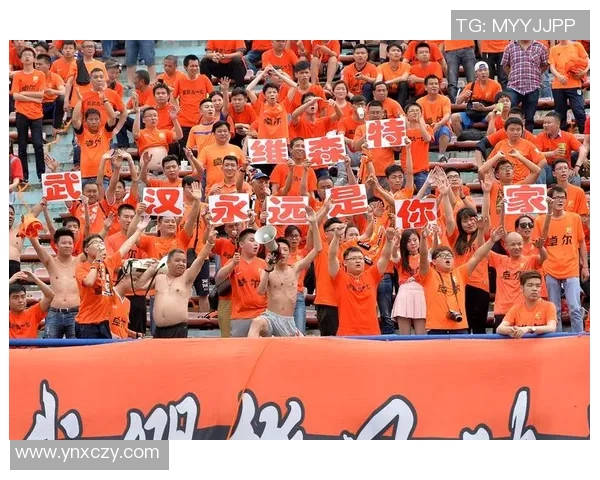 南京足球队状态飙升创历史新高引发球迷热议与期待 南京足球队状态飙升创历史新高引发球迷热议与期待