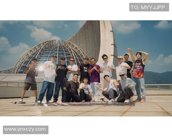 武汉街舞队配合引发热议舞者之间的默契与争议探讨