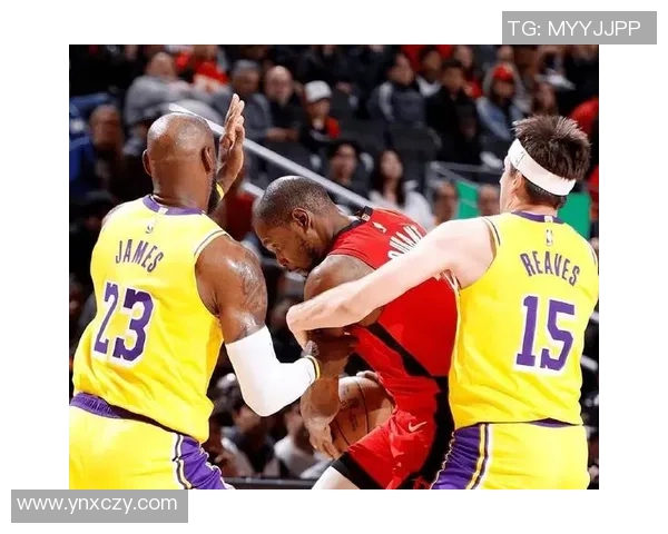 湖人火箭激战回顾精彩瞬间全场录像分析与战术解读